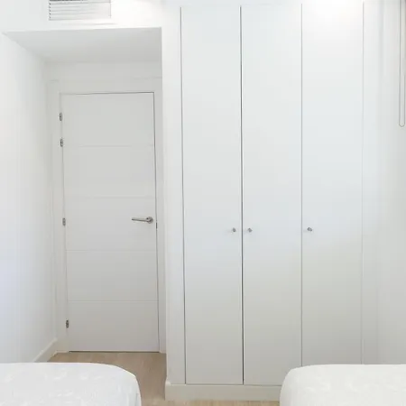 Cozy House - Modern, Pool, Parking, Wifi, アパート タリファ